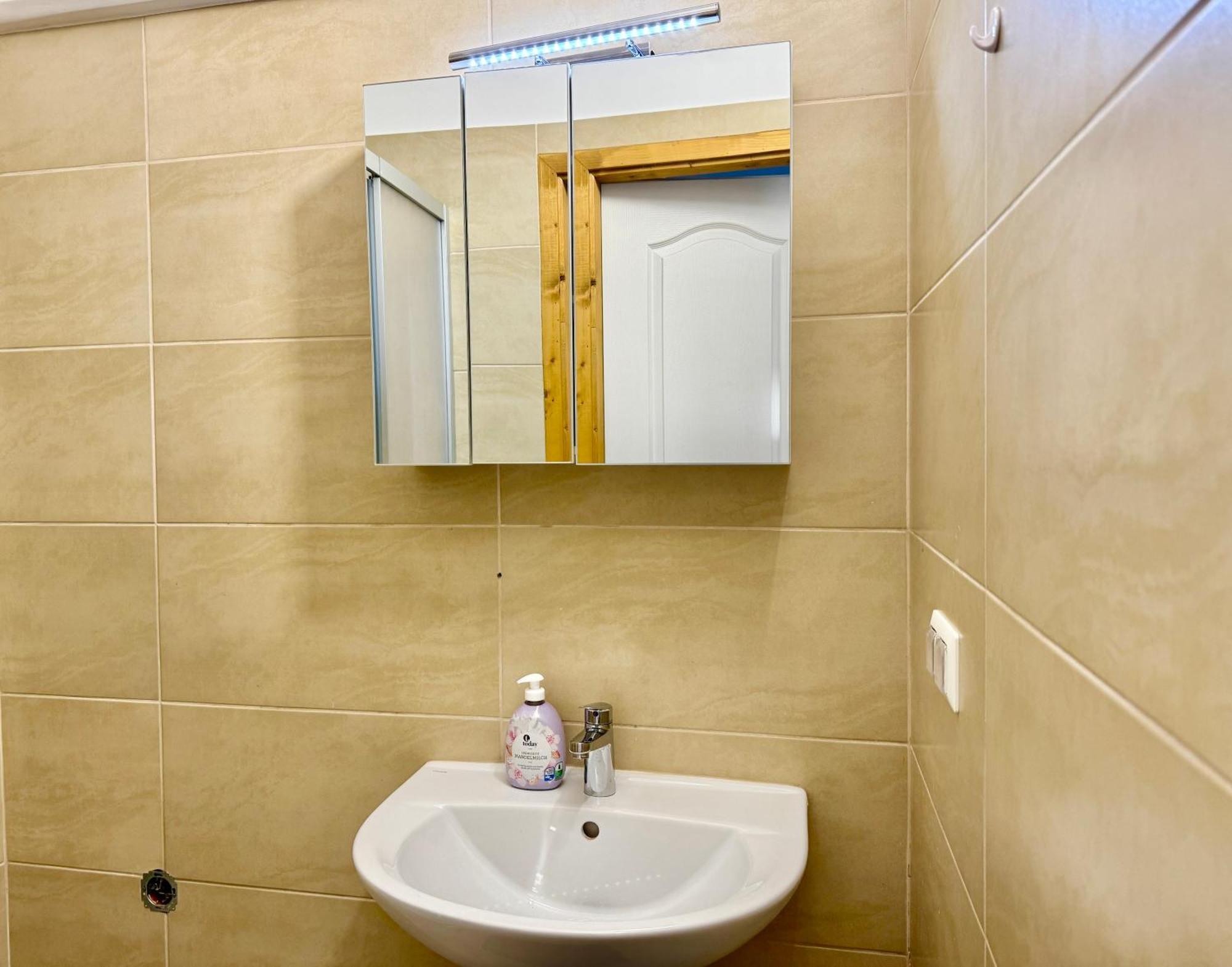 Prime Suites Near Schoenbrunn Castle فيينا المظهر الخارجي الصورة